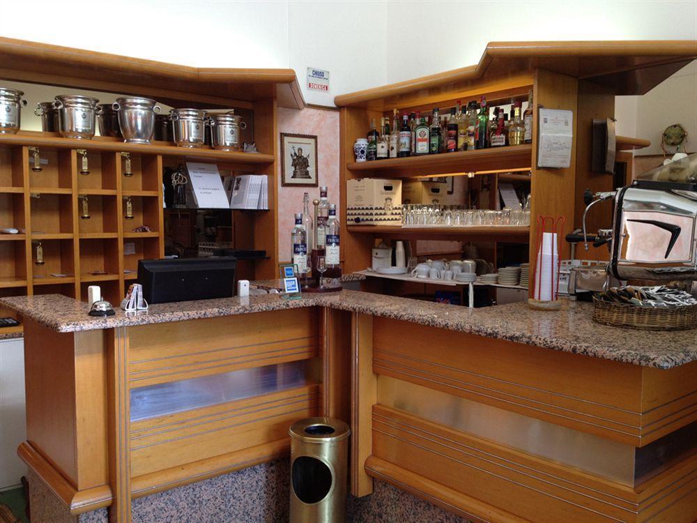 Hotel Sicilia Μιλάνο Εξωτερικό φωτογραφία