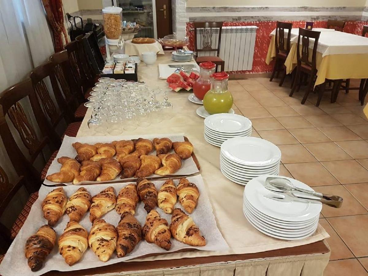 Hotel Sicilia Μιλάνο Εξωτερικό φωτογραφία